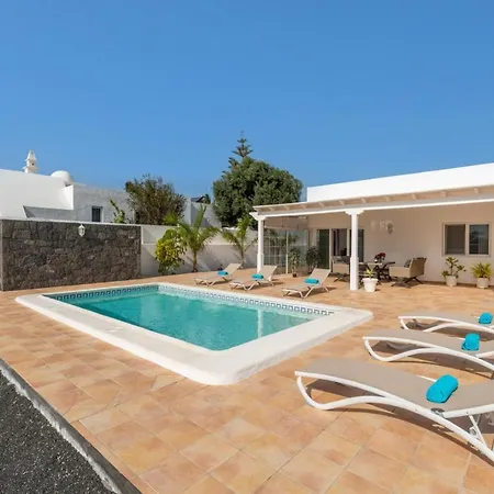 Oscar Lanzarote By Plus Villa